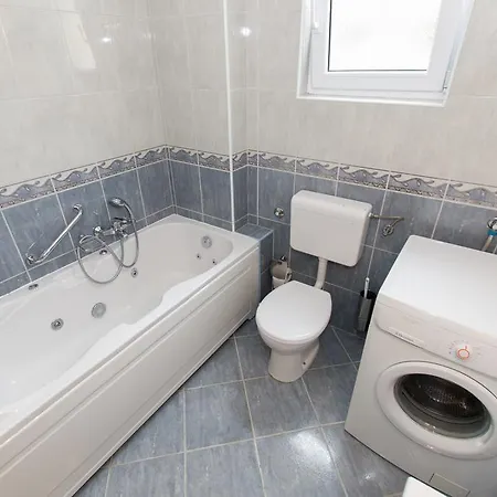 Drago Apartment Makarska
